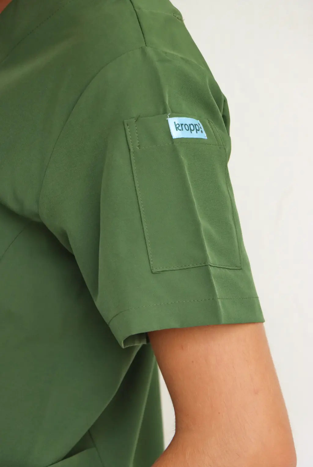 SCRUB I VERDE OLIVO MUJER KROPP