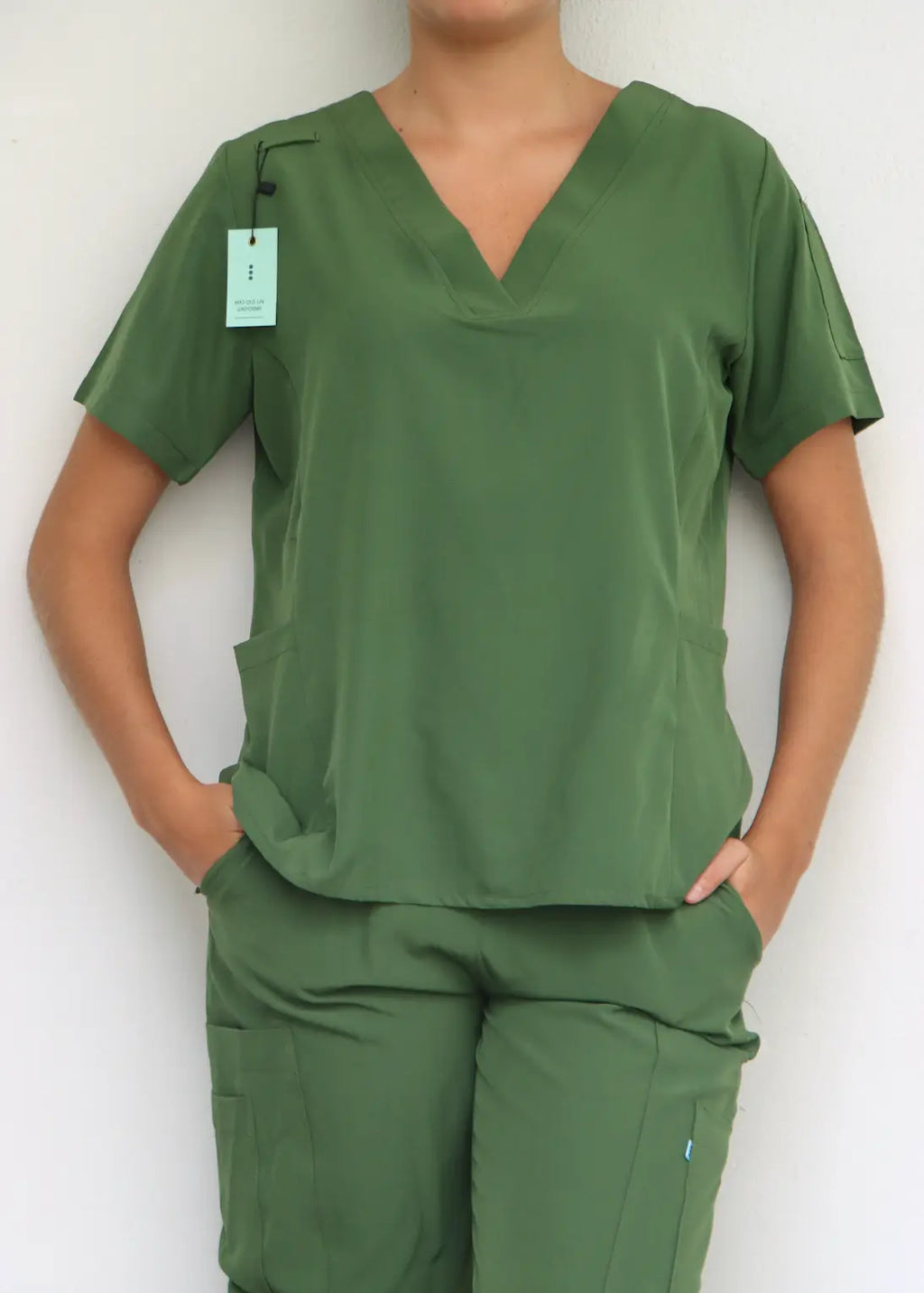 SCRUB I VERDE OLIVO MUJER KROPP