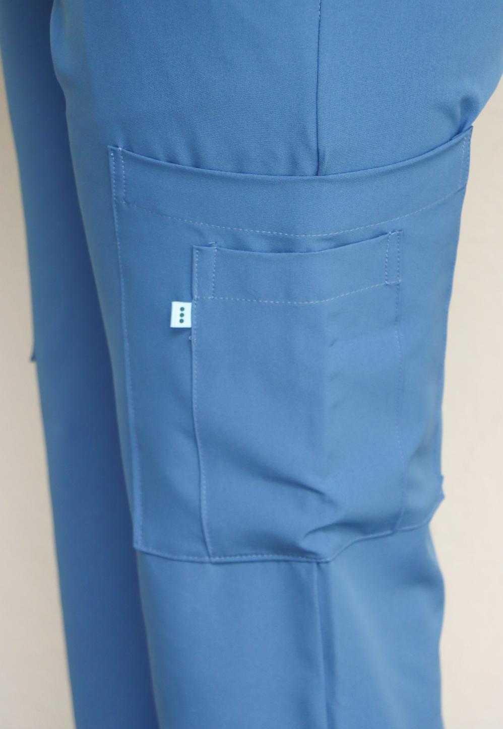 SCRUB I AZUL MUJER KROPP