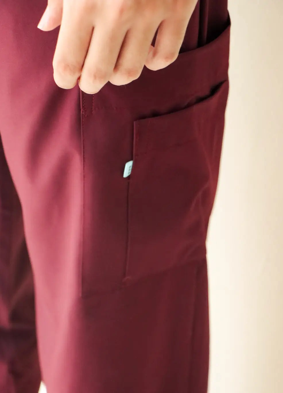 SCRUB I TINTO HOMBRE KROPP